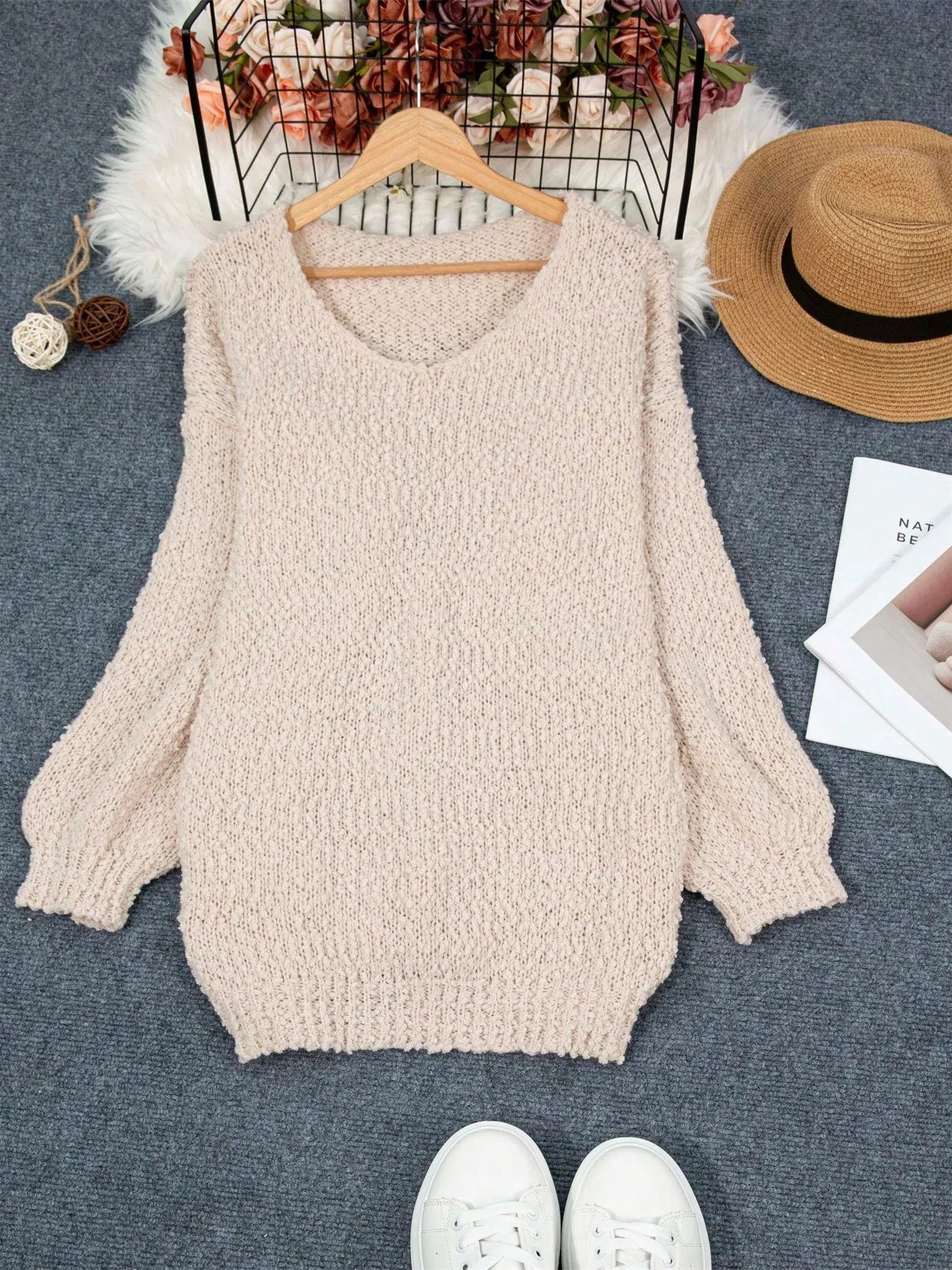 Chic Round Neck Long Sleeve Sweater
